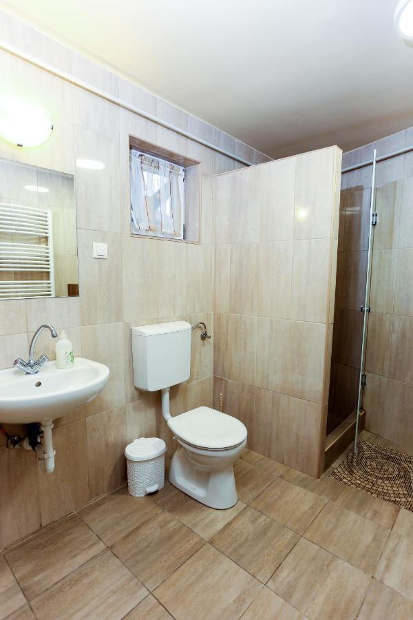 Gardi Apartman Szekszárd Exterior foto